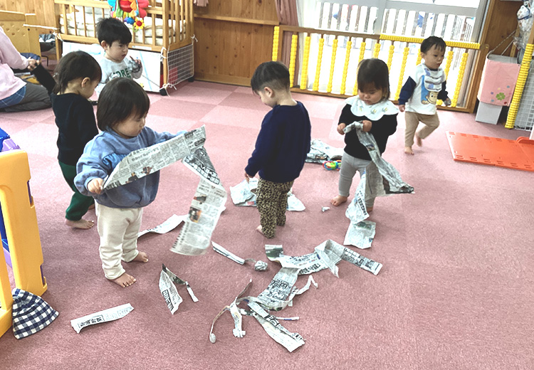 新聞遊びを