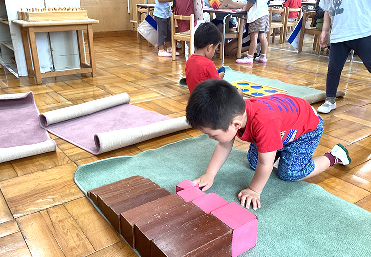 モンテッソーリ教具