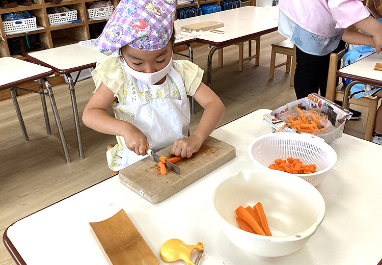 ニンジンを切りました